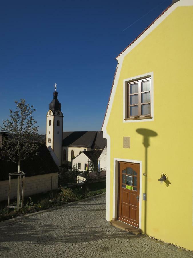 Ferienwohnung Am Blasturm Schwandorf in Bayern Εξωτερικό φωτογραφία